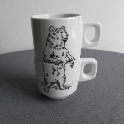 REF 5318 ENSEMBLE 2 TASSES OURS DEBOUT