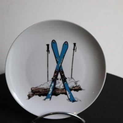 REF 8542 ASSIETTE DESSERT LEO SKI